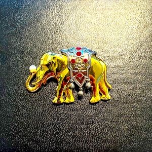 Edgar Berebi elephant brooch